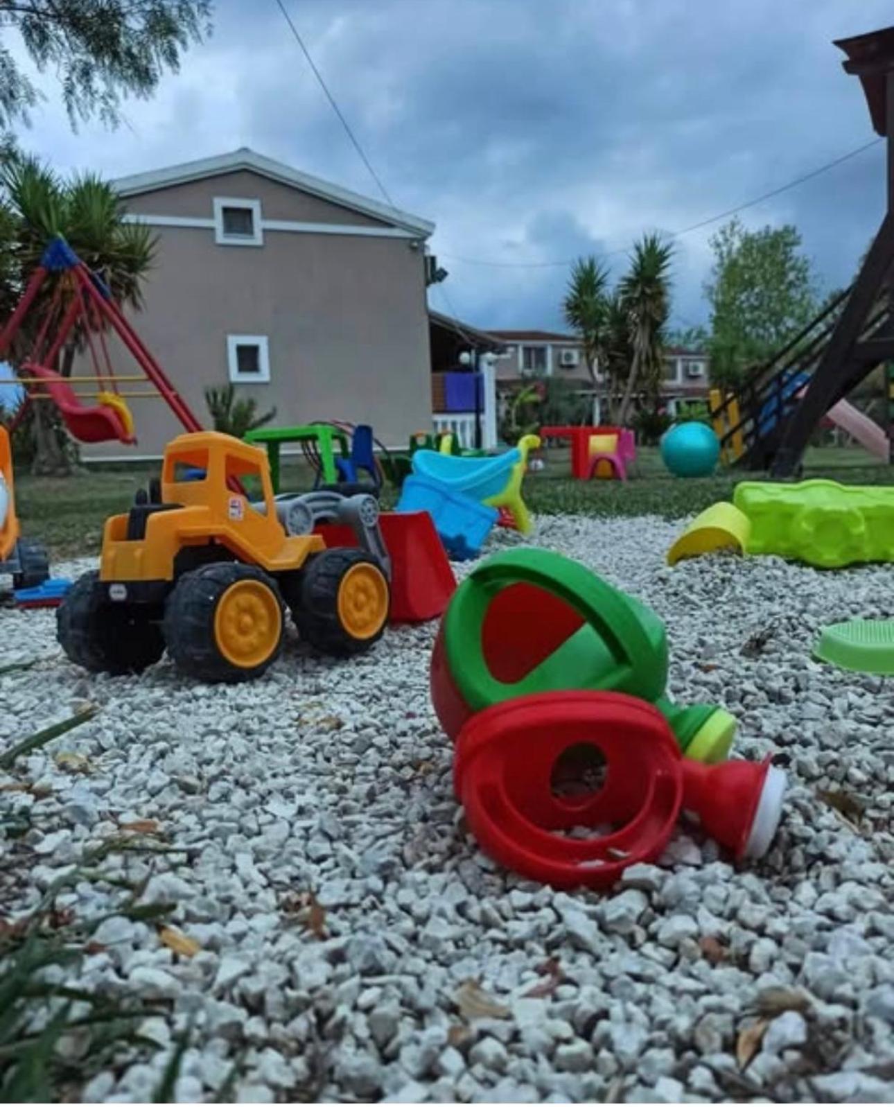 Demis Apartments Sidárion Dış mekan fotoğraf